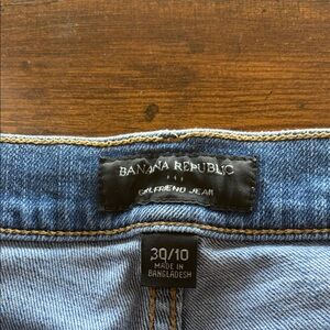 Banana Republic Classic Blue Jeans for Men